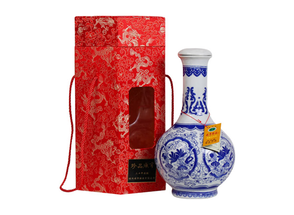 南昌咸亨黄酒回收珍品咸亨三十年花雕酒青瓷瓶盒装绍兴黄酒2.5L行情价格