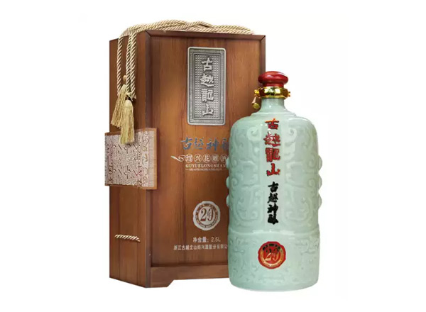 南昌回收古越龙山东方古越神酿二十年陈酿花雕酒木盒青瓷2.5L绍兴黄酒行情价格
