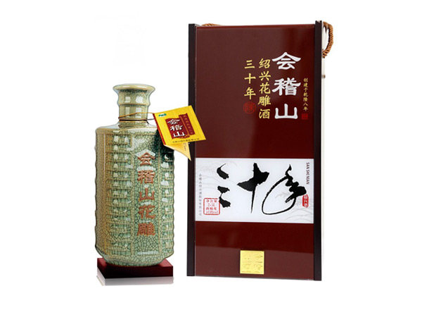 南昌会稽山黄酒回收会稽山三十年绍兴花雕酒30年木盒装2.5L黄酒行情价格